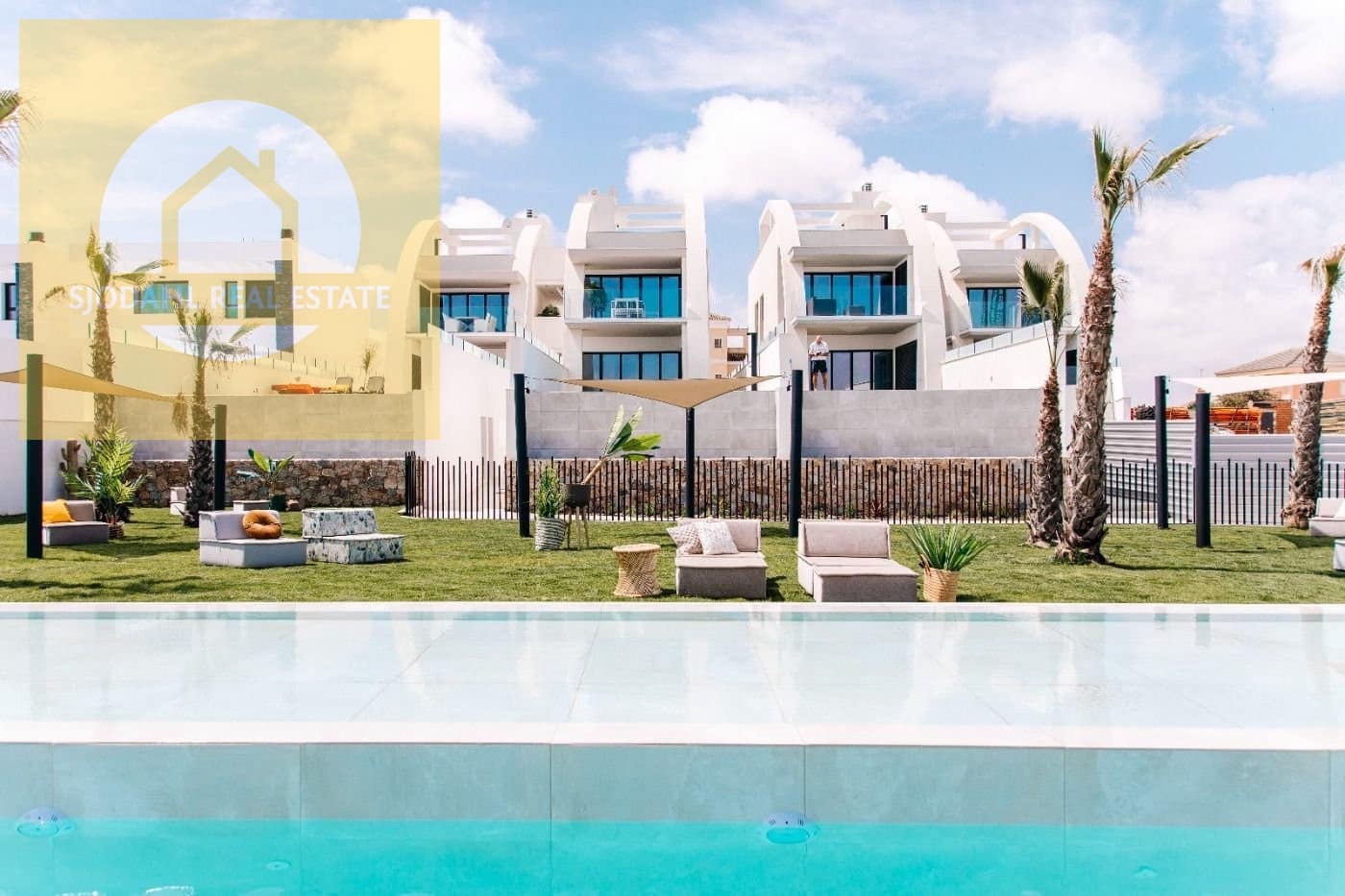 4 makuuhuone Bungalow myytävänä paikassa Rojales mukana uima-altaan 
autotalli - 599 000 € (Ref: 9215464)