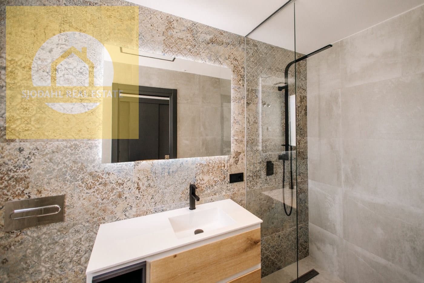 4 makuuhuone Bungalow myytävänä paikassa Rojales mukana uima-altaan 
autotalli - 599 000 € (Ref: 9215464)