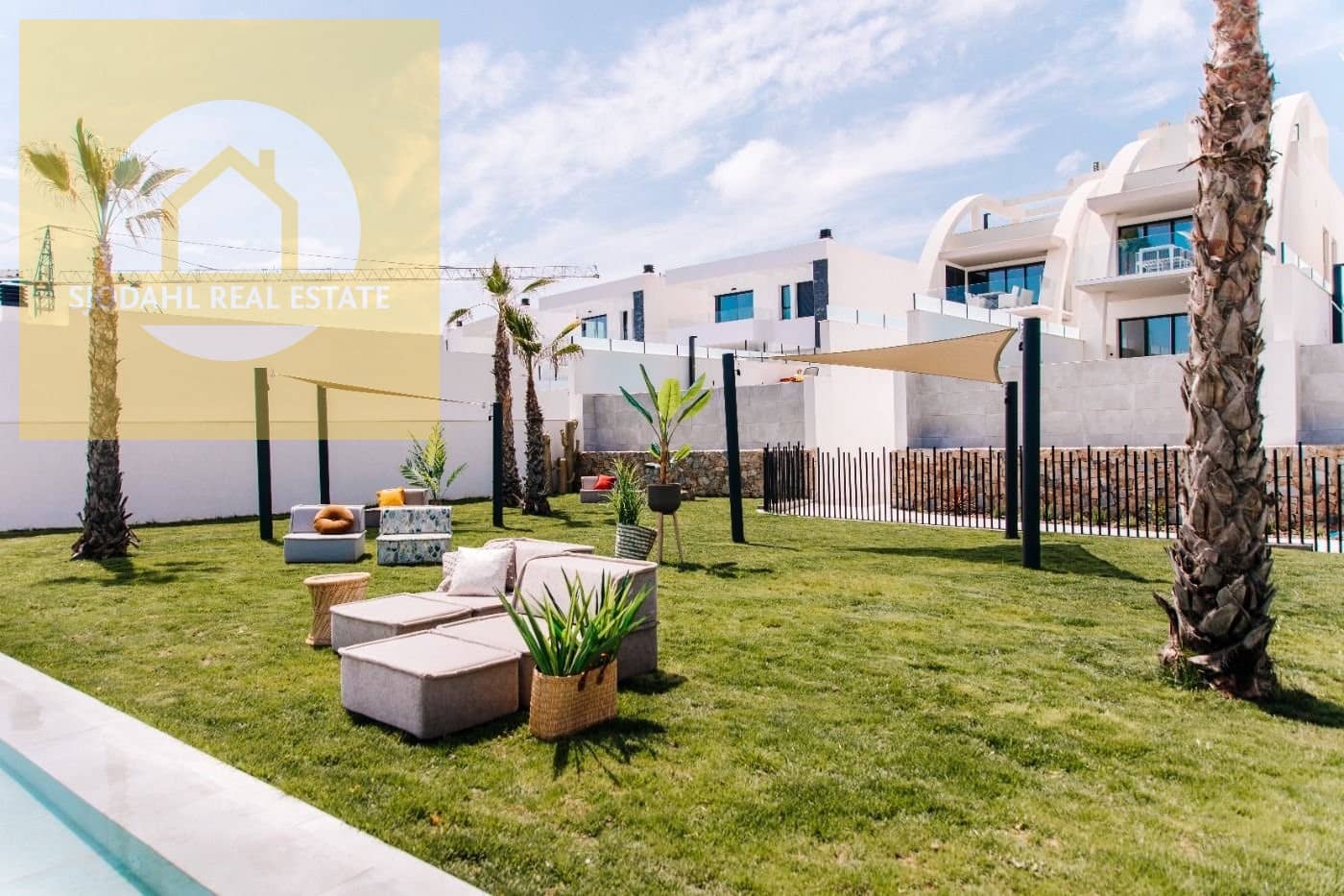 4 makuuhuone Bungalow myytävänä paikassa Rojales mukana uima-altaan 
autotalli - 599 000 € (Ref: 9215464)