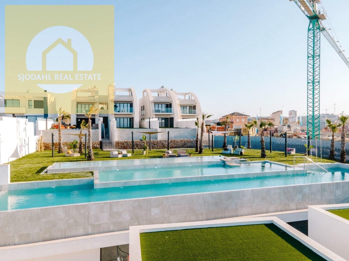 4 makuuhuone Bungalow myytävänä paikassa Rojales mukana uima-altaan 
autotalli - 599 000 € (Ref: 9215464)