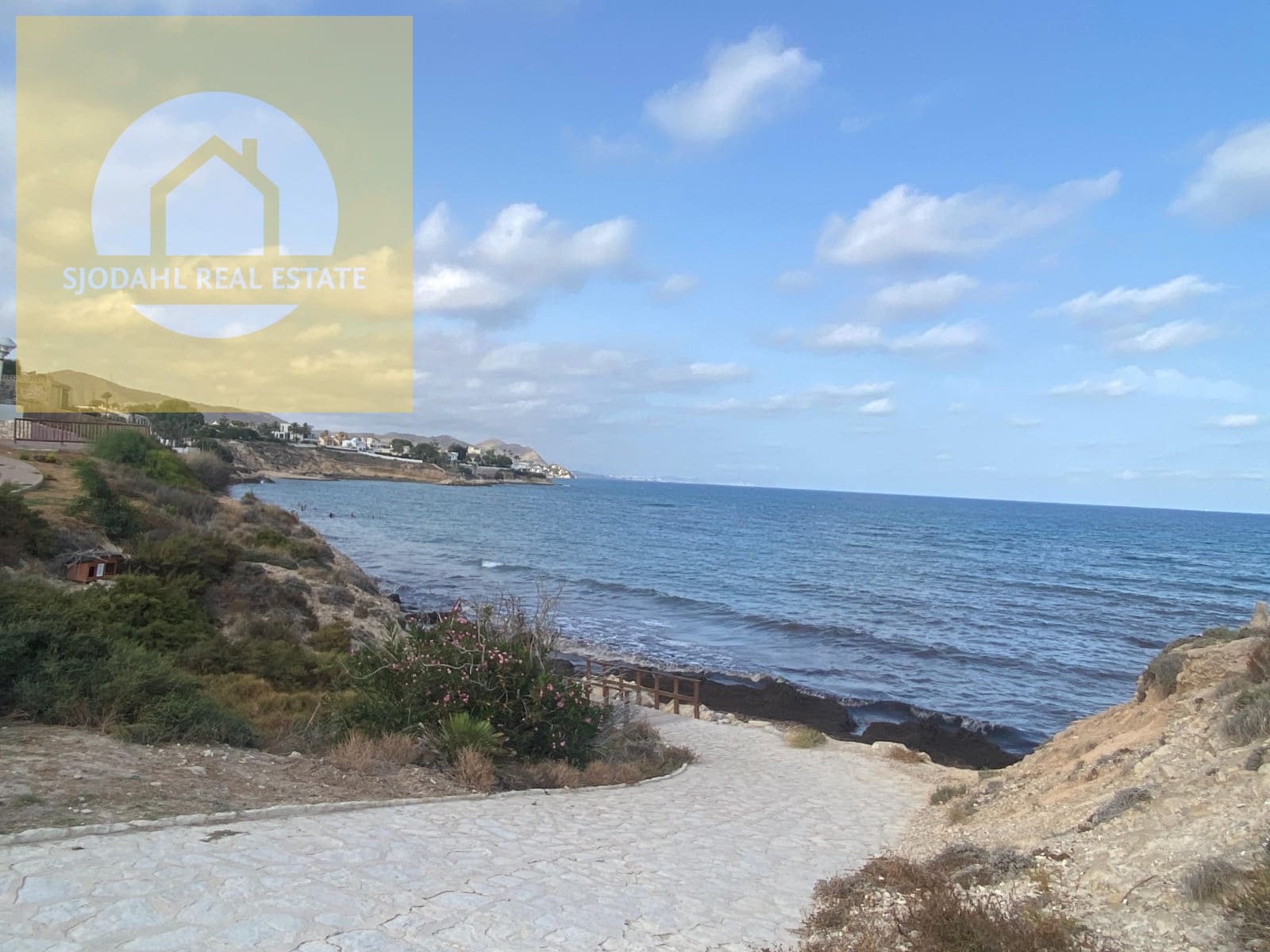 5 soveværelse Byhus til salg i El Campello med garage - € 776.000 (Ref: 9218738)