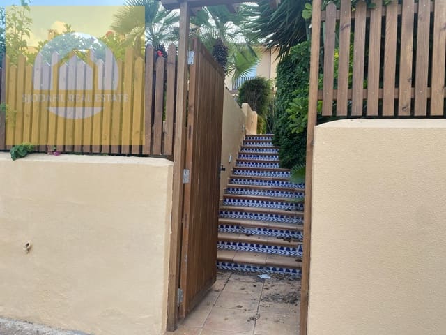 5 soveværelse Byhus til salg i El Campello med garage - € 776.000 (Ref: 9218738)