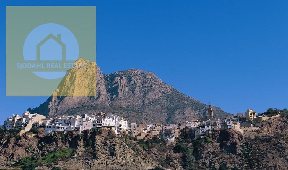 4 Zimmer Villa zu verkaufen in Finestrat mit Pool Garage - 625.000 € (Ref: 9218743)