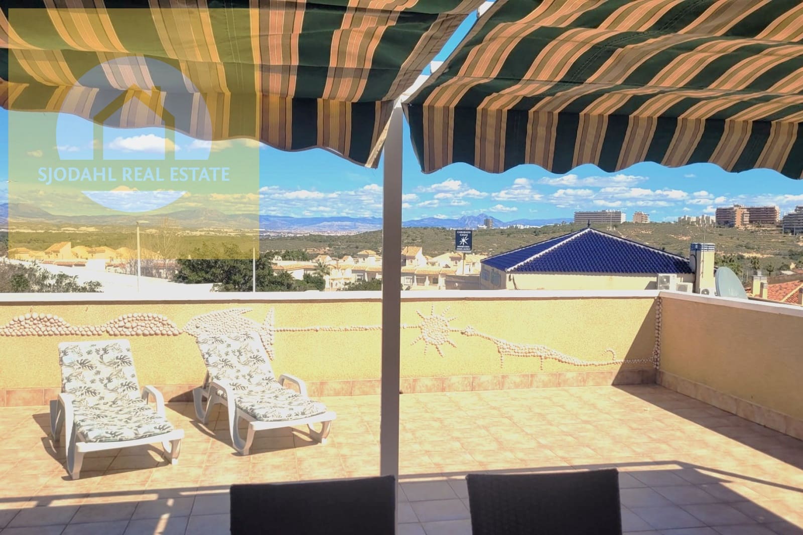 2 soveværelse Bungalow til salg i Gran Alacant med swimmingpool garage - € 235.000 (Ref: 9234982)