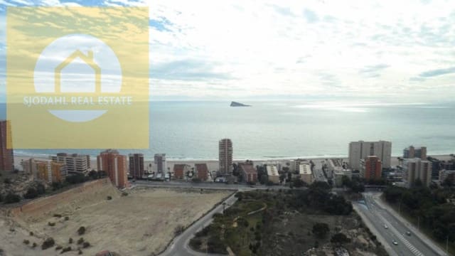 1 makuuhuone Huoneisto myytävänä paikassa Playa Poniente, Benidorm mukana uima-altaan 
autotalli - 315 000 € (Ref: 9235456)