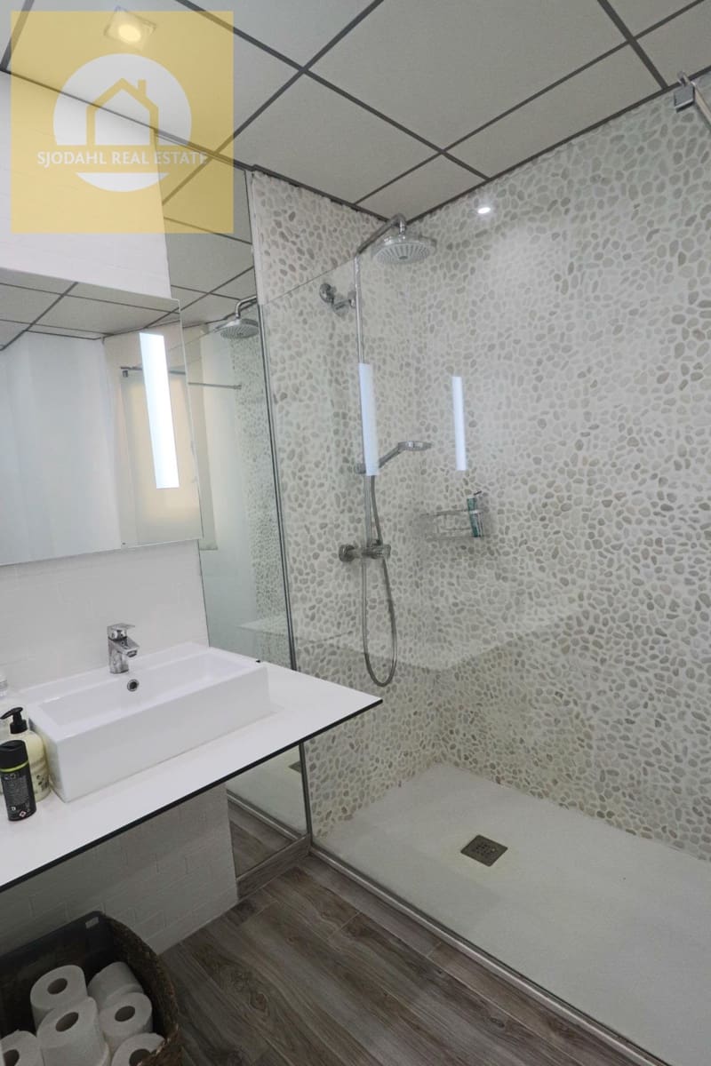 8 soveværelse Villa til salg i El Campello med swimmingpool garage - € 2.200.000 (Ref: 9235459)