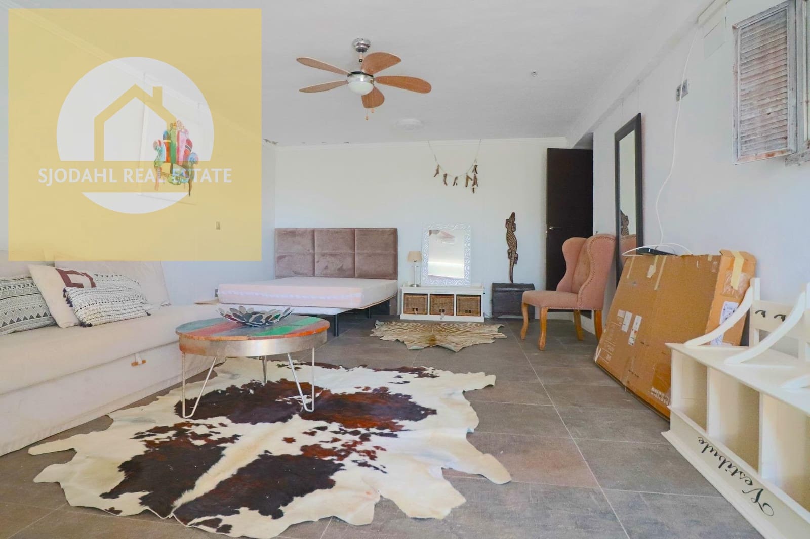 8 soveværelse Villa til salg i El Campello med swimmingpool garage - € 2.200.000 (Ref: 9235459)