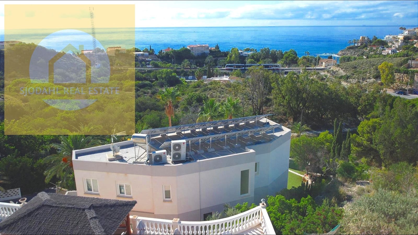 8 soveværelse Villa til salg i El Campello med swimmingpool garage - € 2.200.000 (Ref: 9235459)