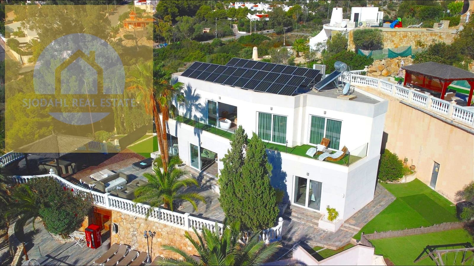 8 soveværelse Villa til salg i El Campello med swimmingpool garage - € 2.200.000 (Ref: 9235459)