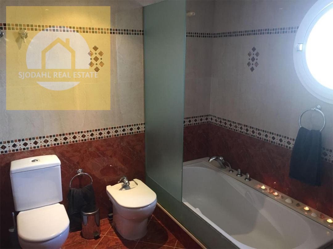 5 sovrum Hus till salu i La Nucia med pool garage - 550 000 € (Ref: 9237253)