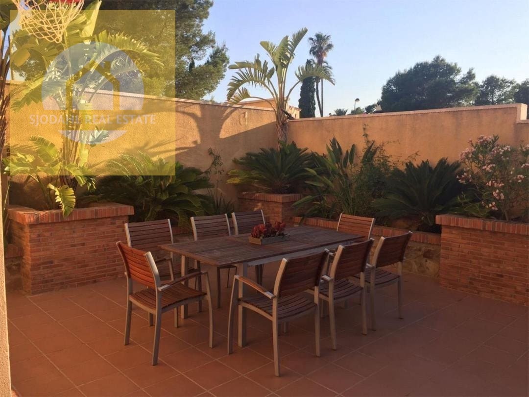 5 sovrum Hus till salu i La Nucia med pool garage - 550 000 € (Ref: 9237253)