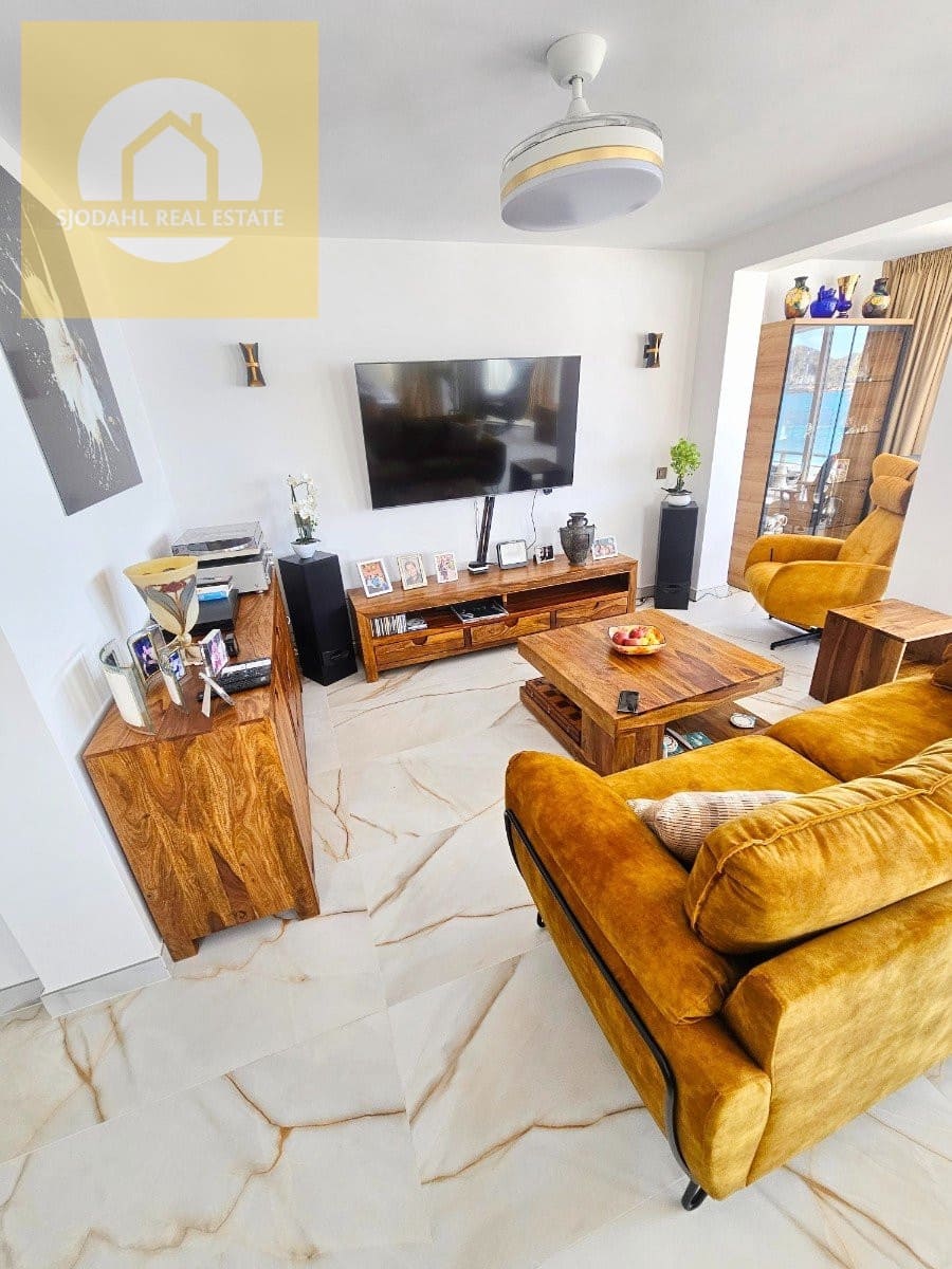 2 bedroom Apartment for sale in Altea with pool garage - € 659,000 (Ref: 9237256)