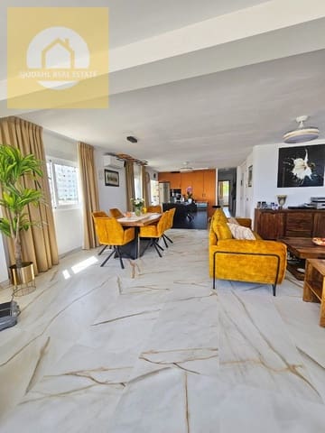 2 bedroom Apartment for sale in Altea with pool garage - € 659,000 (Ref: 9237256)