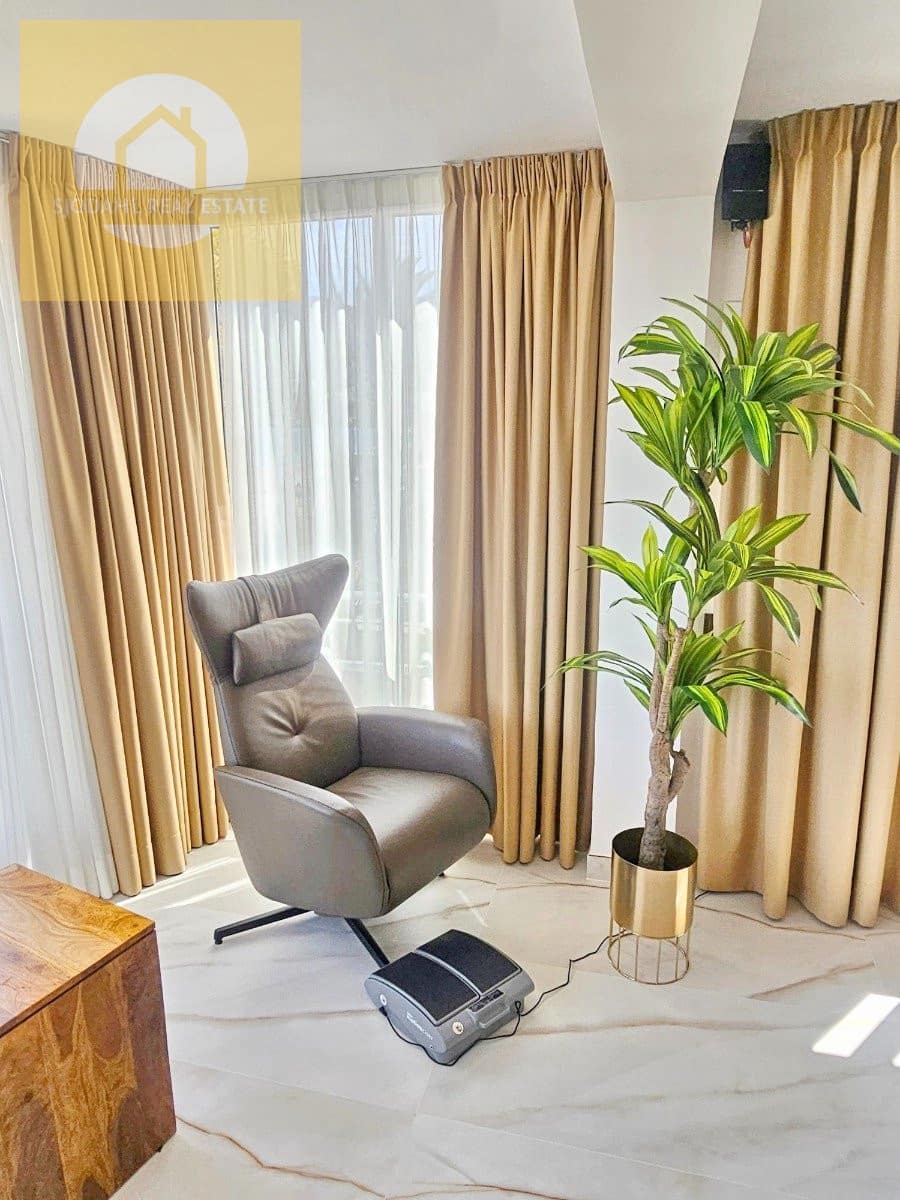 2 bedroom Apartment for sale in Altea with pool garage - € 659,000 (Ref: 9237256)