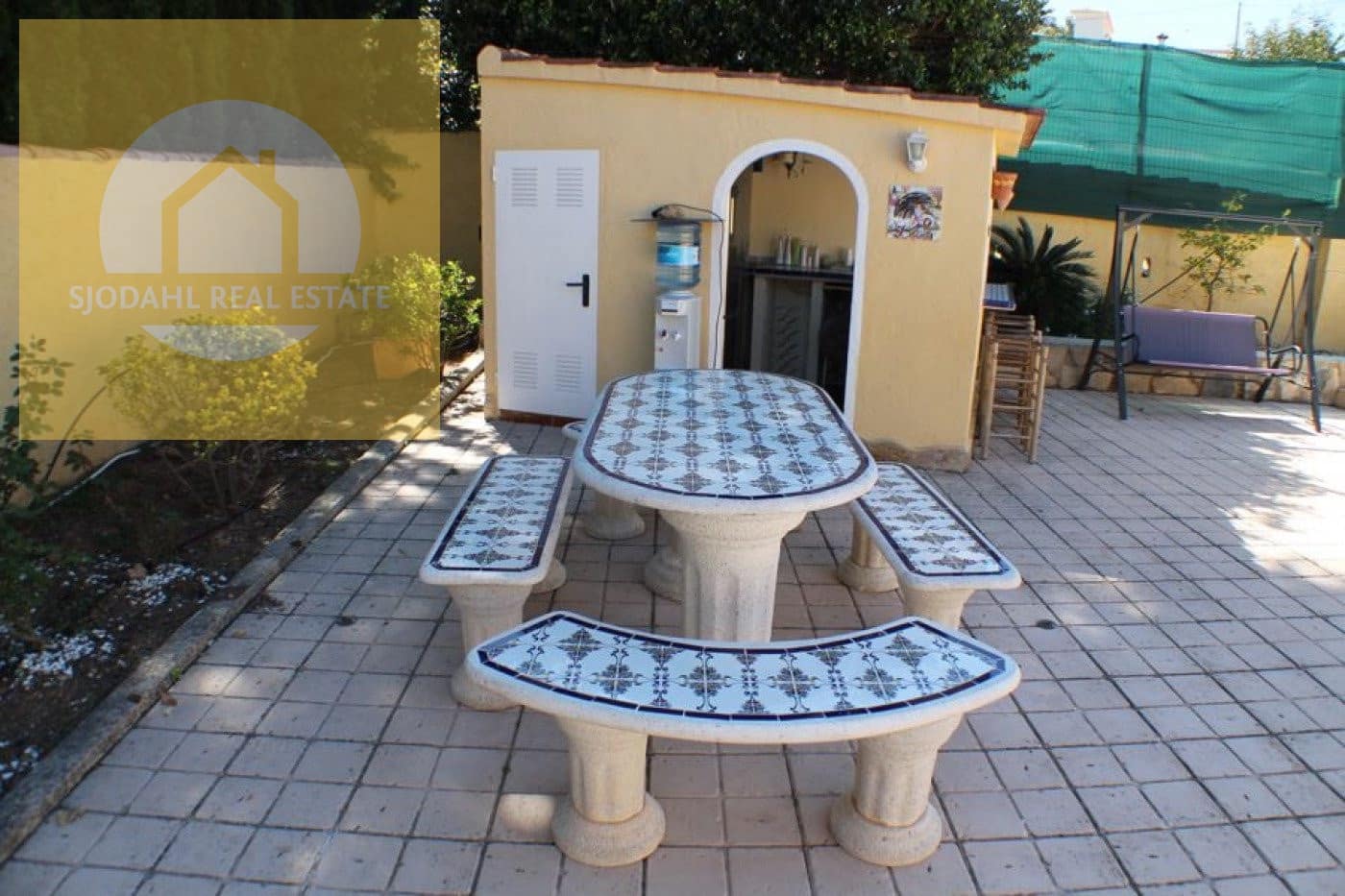 3 soveværelse Villa til salg i Alfaz del Pi / L'Alfas del Pi med swimmingpool - € 550.000 (Ref: 9237946)