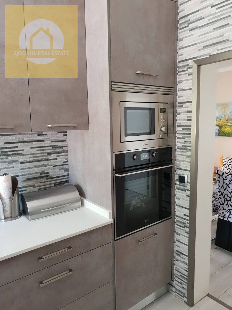 3 soveværelse Villa til salg i Alfaz del Pi / L'Alfas del Pi med swimmingpool - € 550.000 (Ref: 9237946)