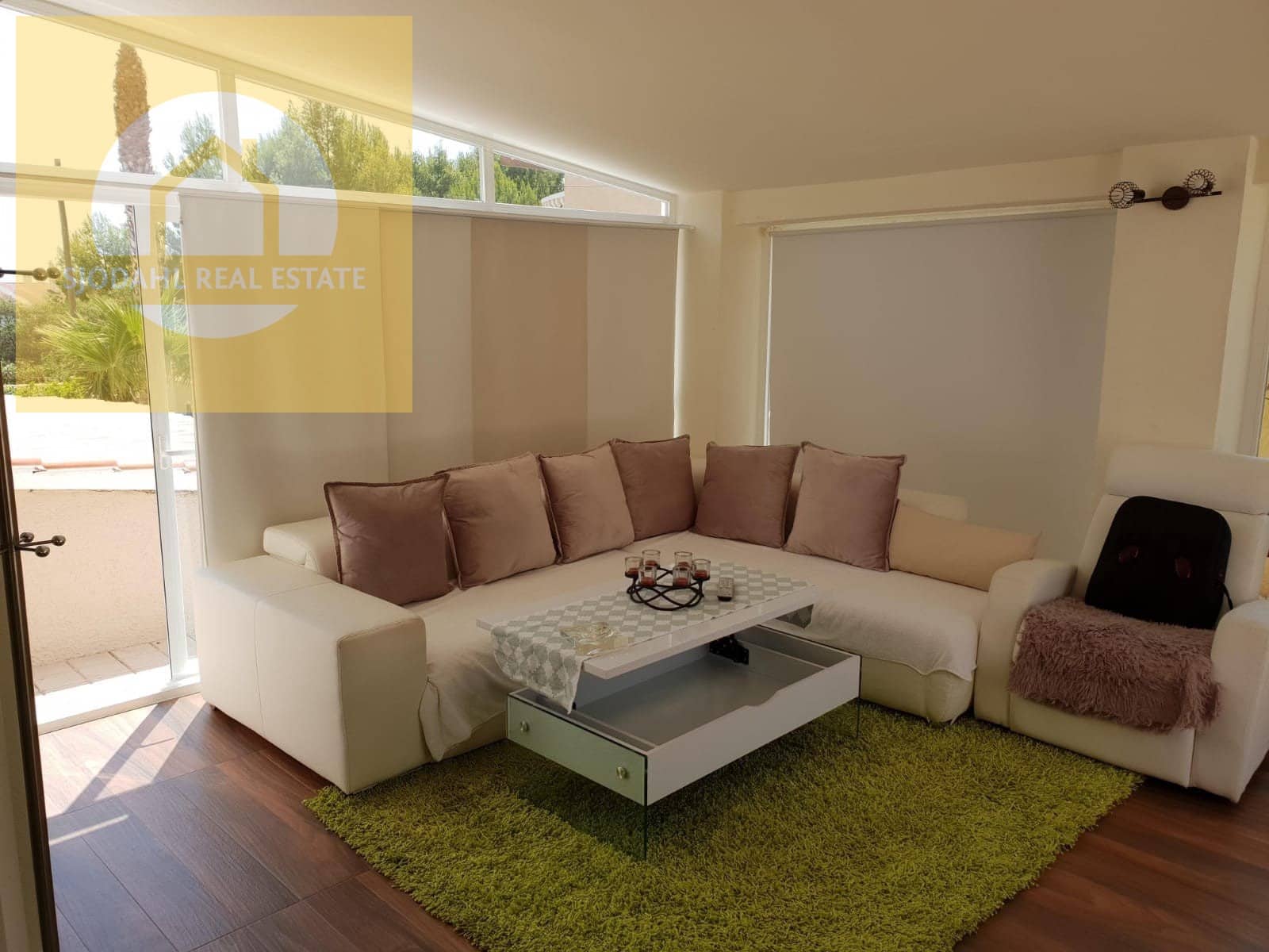 3 soveværelse Villa til salg i Alfaz del Pi / L'Alfas del Pi med swimmingpool - € 550.000 (Ref: 9237946)