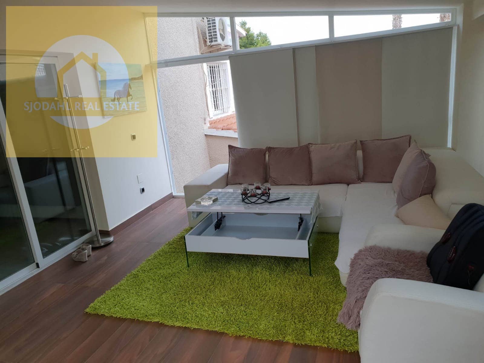 3 soveværelse Villa til salg i Alfaz del Pi / L'Alfas del Pi med swimmingpool - € 550.000 (Ref: 9237946)