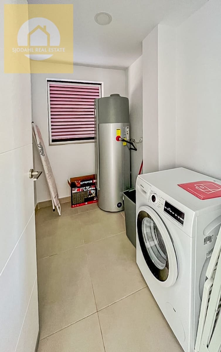 4 bedroom Villa for sale in La Nucia with pool garage - € 580,000 (Ref: 9240913)