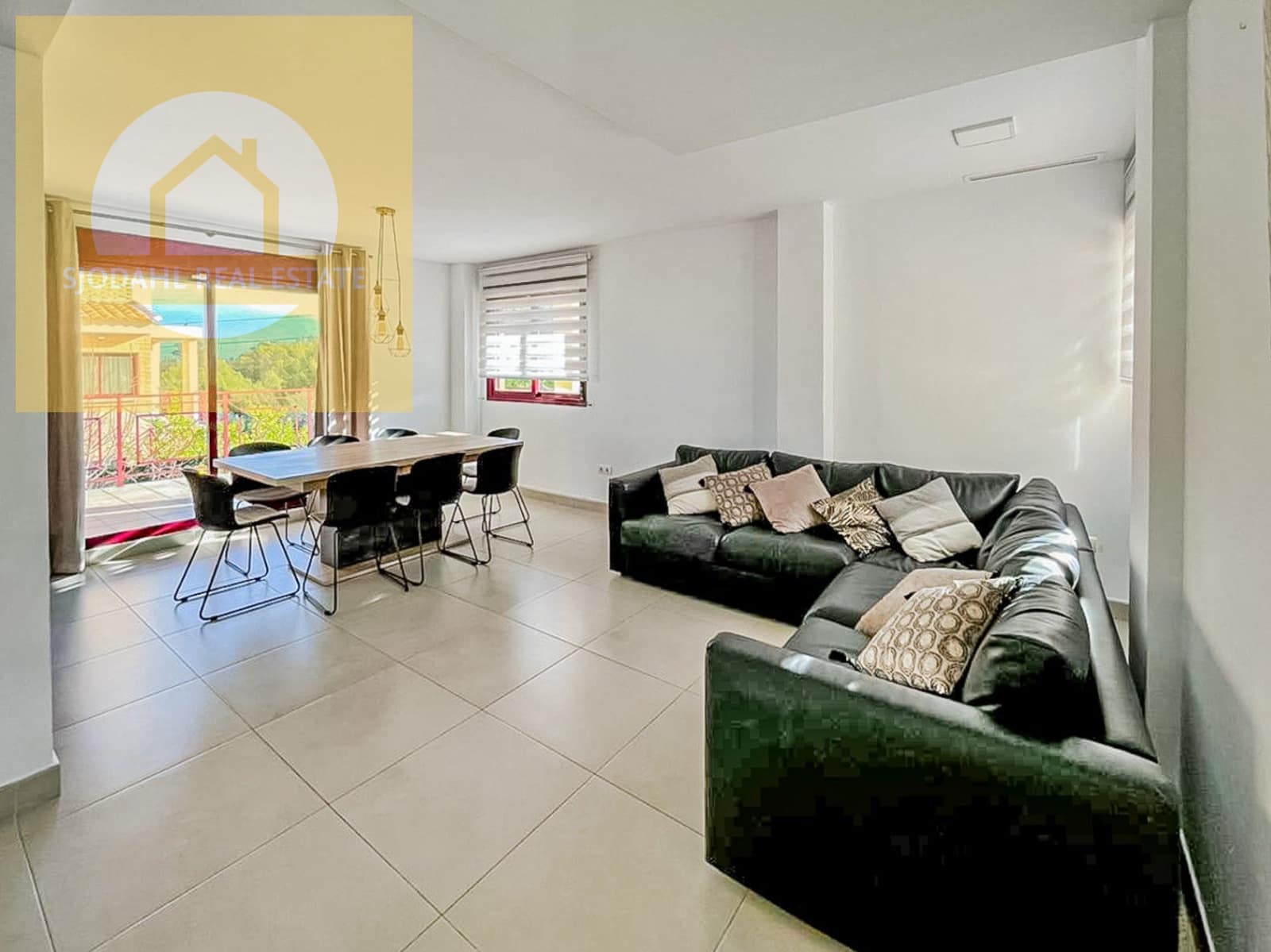 4 bedroom Villa for sale in La Nucia with pool garage - € 580,000 (Ref: 9240913)