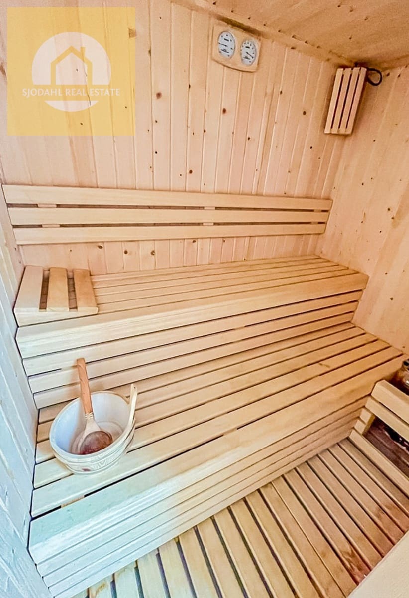 4 bedroom Villa for sale in La Nucia with pool garage - € 580,000 (Ref: 9240913)