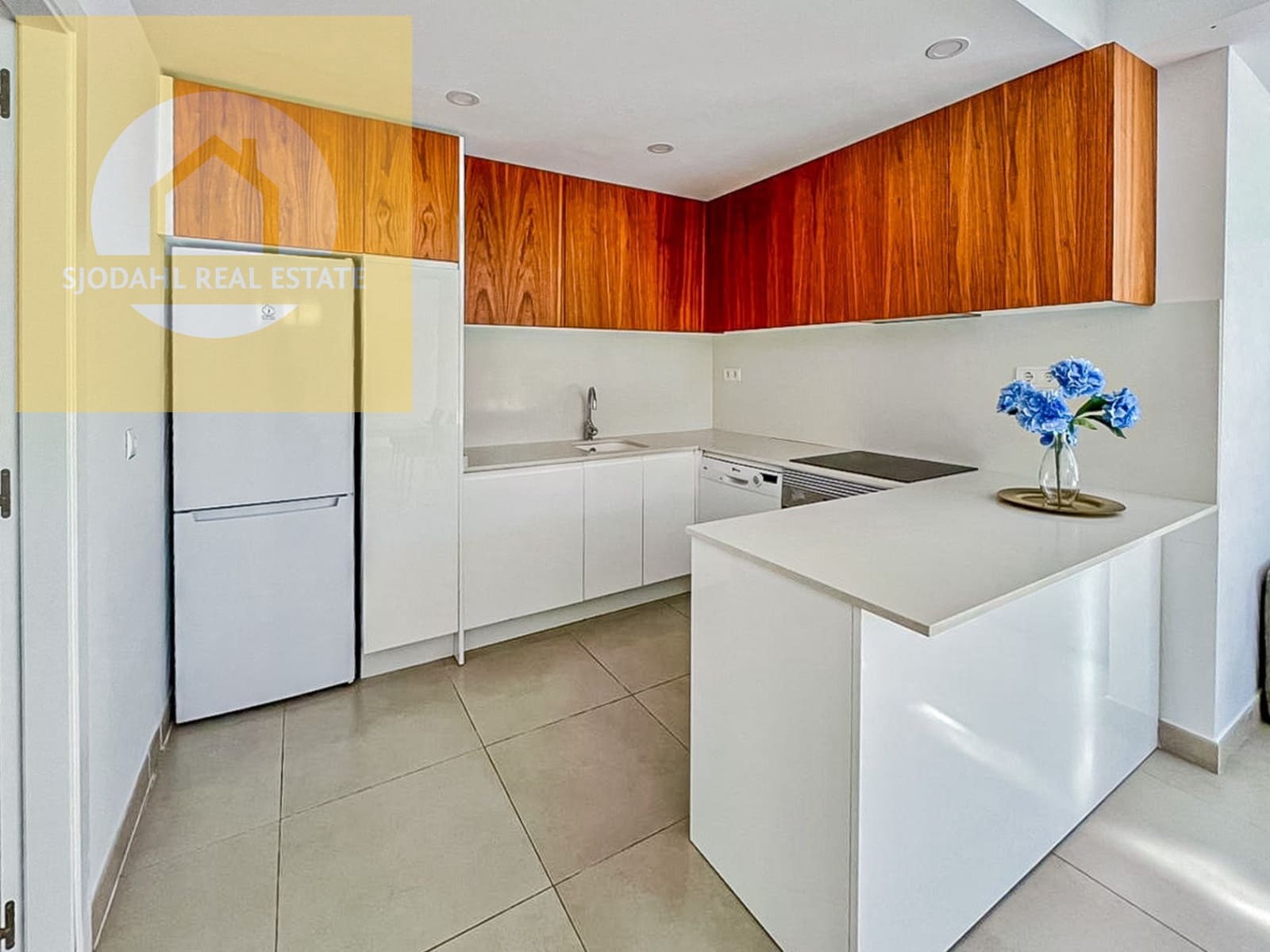 4 bedroom Villa for sale in La Nucia with pool garage - € 580,000 (Ref: 9240913)