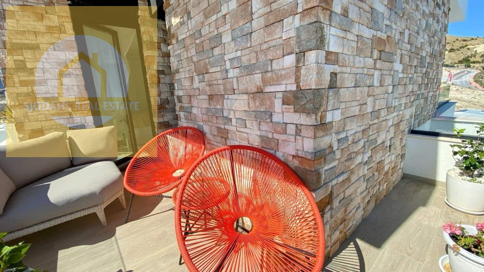 4 makuuhuone Huvila myytävänä paikassa Finestrat mukana uima-altaan 
autotalli - 799 000 € (Ref: 9240914)