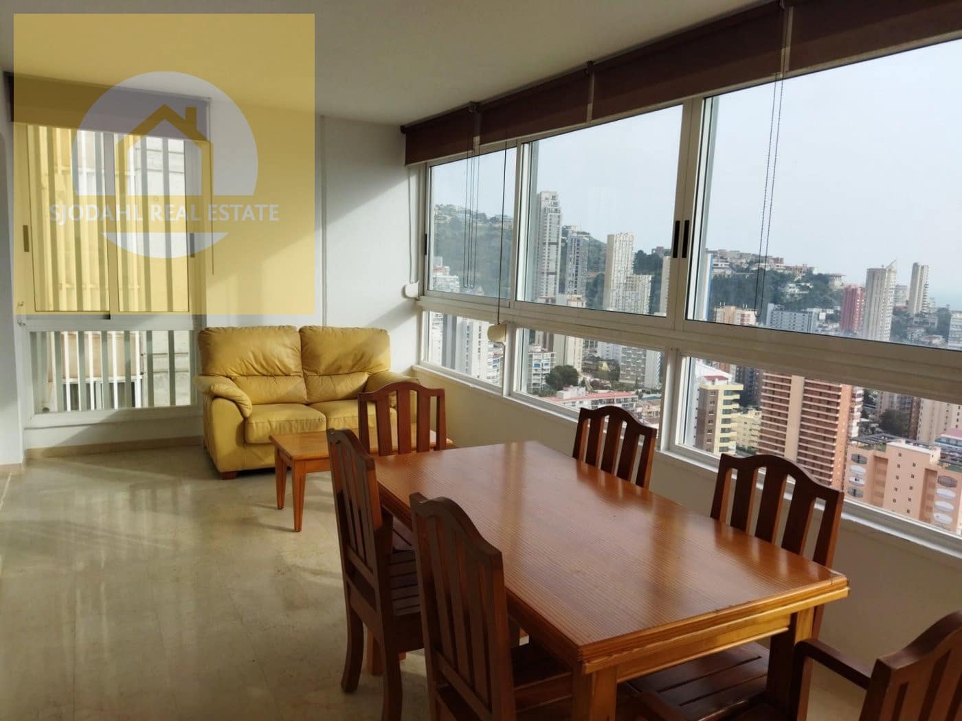 3 makuuhuone Huoneisto myytävänä paikassa Benidorm mukana uima-altaan 
autotalli - 495 000 € (Ref: 9242256)