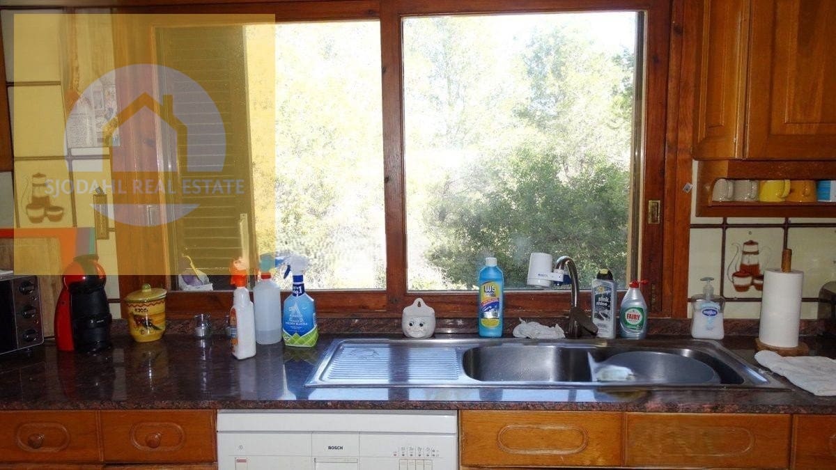 4 soveværelse Villa til salg i Benidorm med swimmingpool garage - € 640.000 (Ref: 9242257)