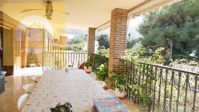 4 bedroom Villa for sale in Rincón Bajo, Benidorm with pool garage - € 640,000 (Ref: 9242257)