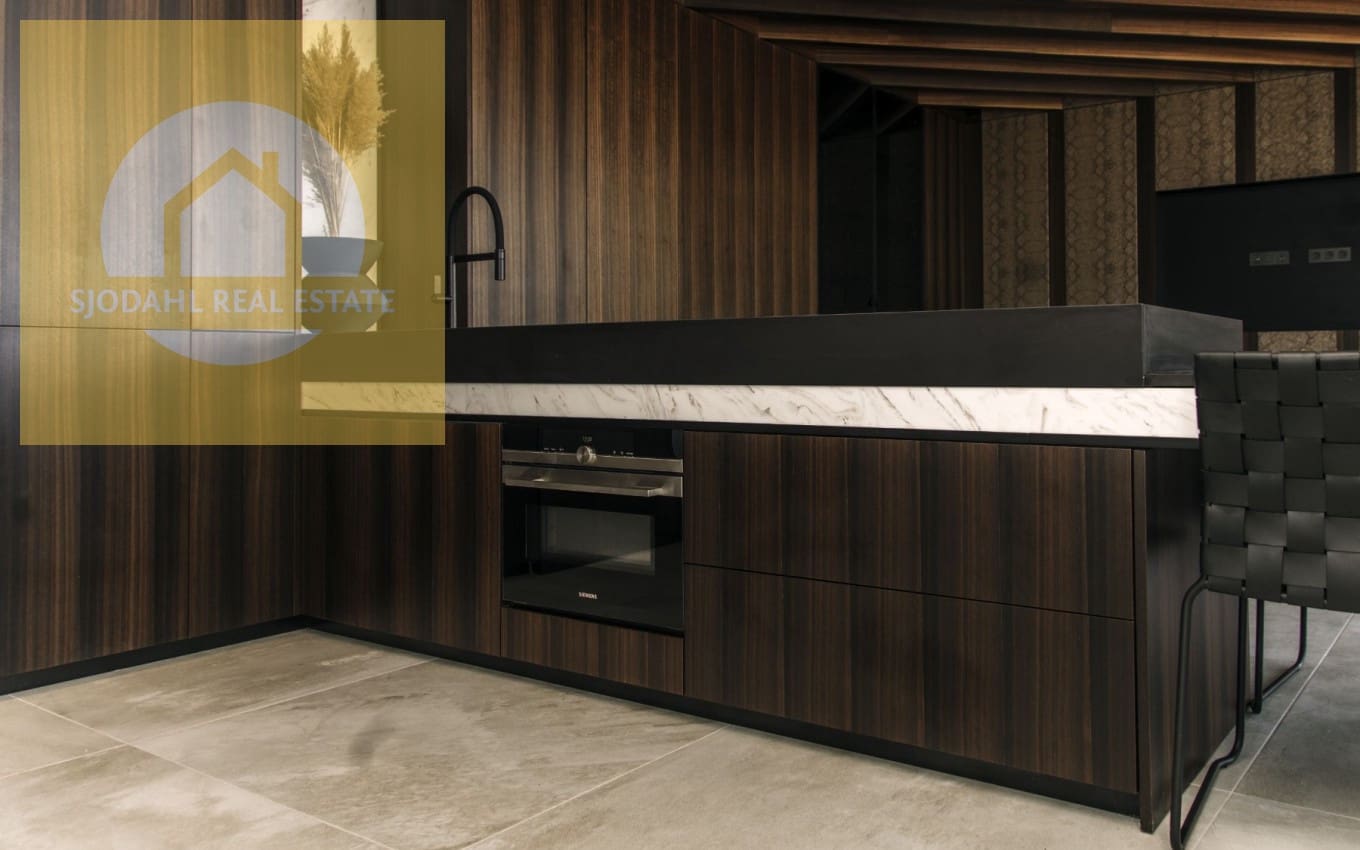 Chalet de 4 habitaciones en Rojales en venta con piscina garaje - 995.000 € (Ref: 9253974)