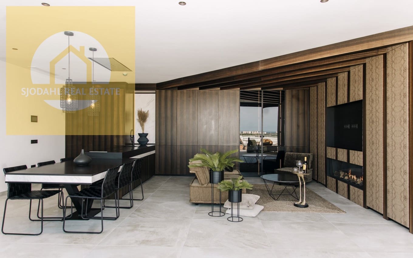 Chalet de 4 habitaciones en Rojales en venta con piscina garaje - 995.000 € (Ref: 9253974)