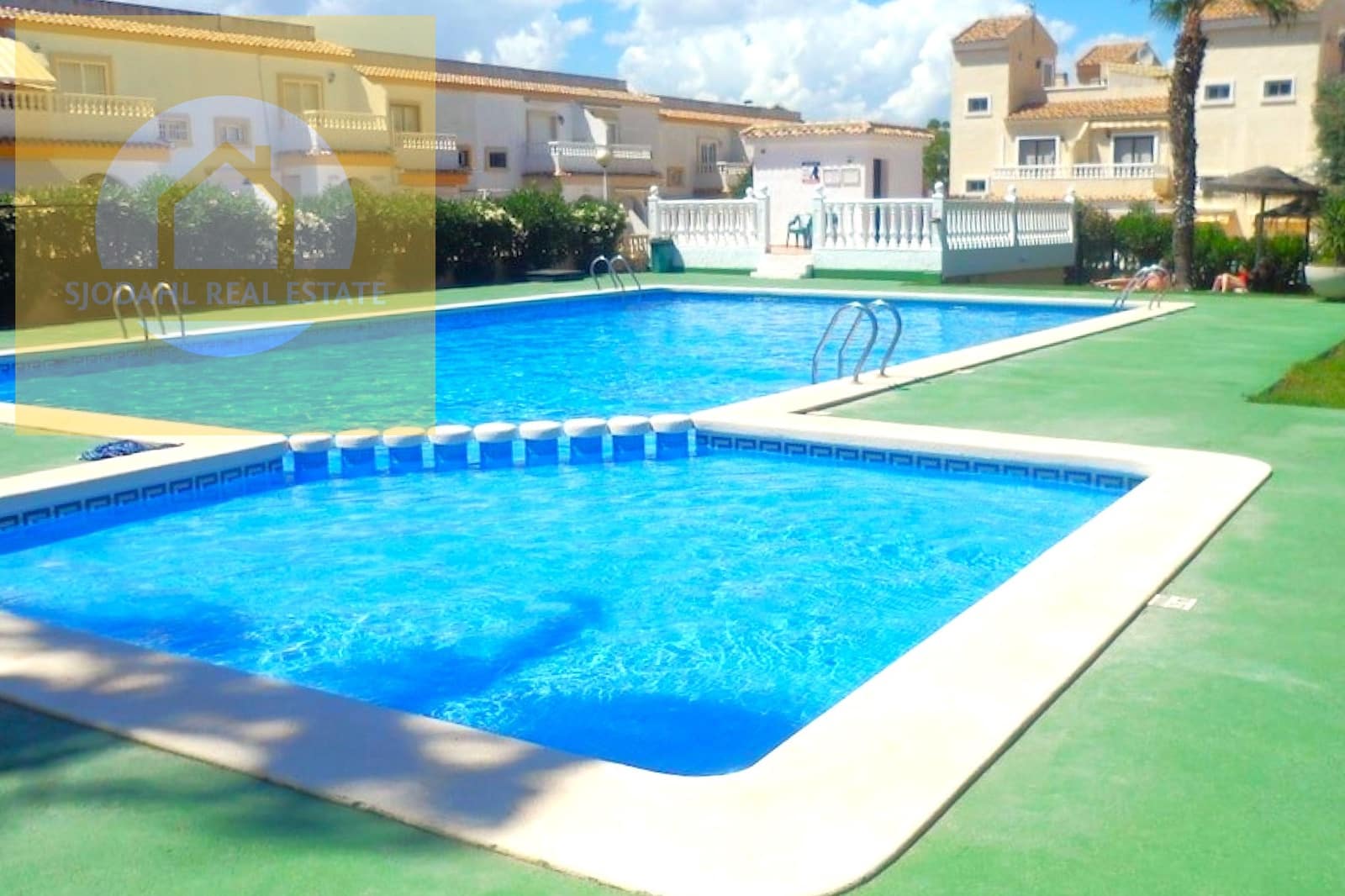 2 soveværelse Lejlighed til salg i Gran Alacant med swimmingpool garage - € 225.000 (Ref: 9278543)