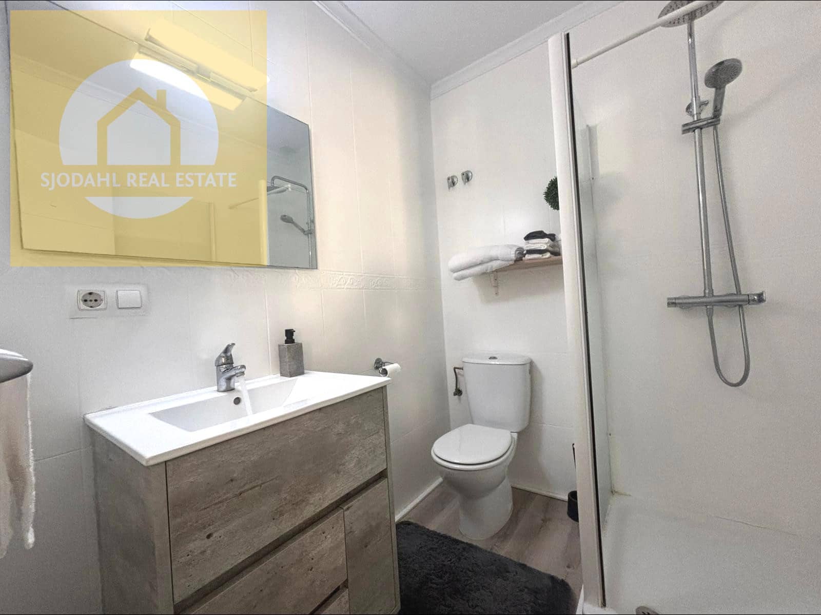 2 bedroom Townhouse for sale in Gran Alacant with pool garage - € 227,000 (Ref: 9642468)