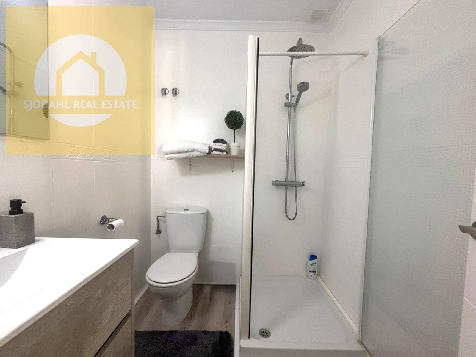 2 bedroom Townhouse for sale in Gran Alacant with pool garage - € 227,000 (Ref: 9642468)