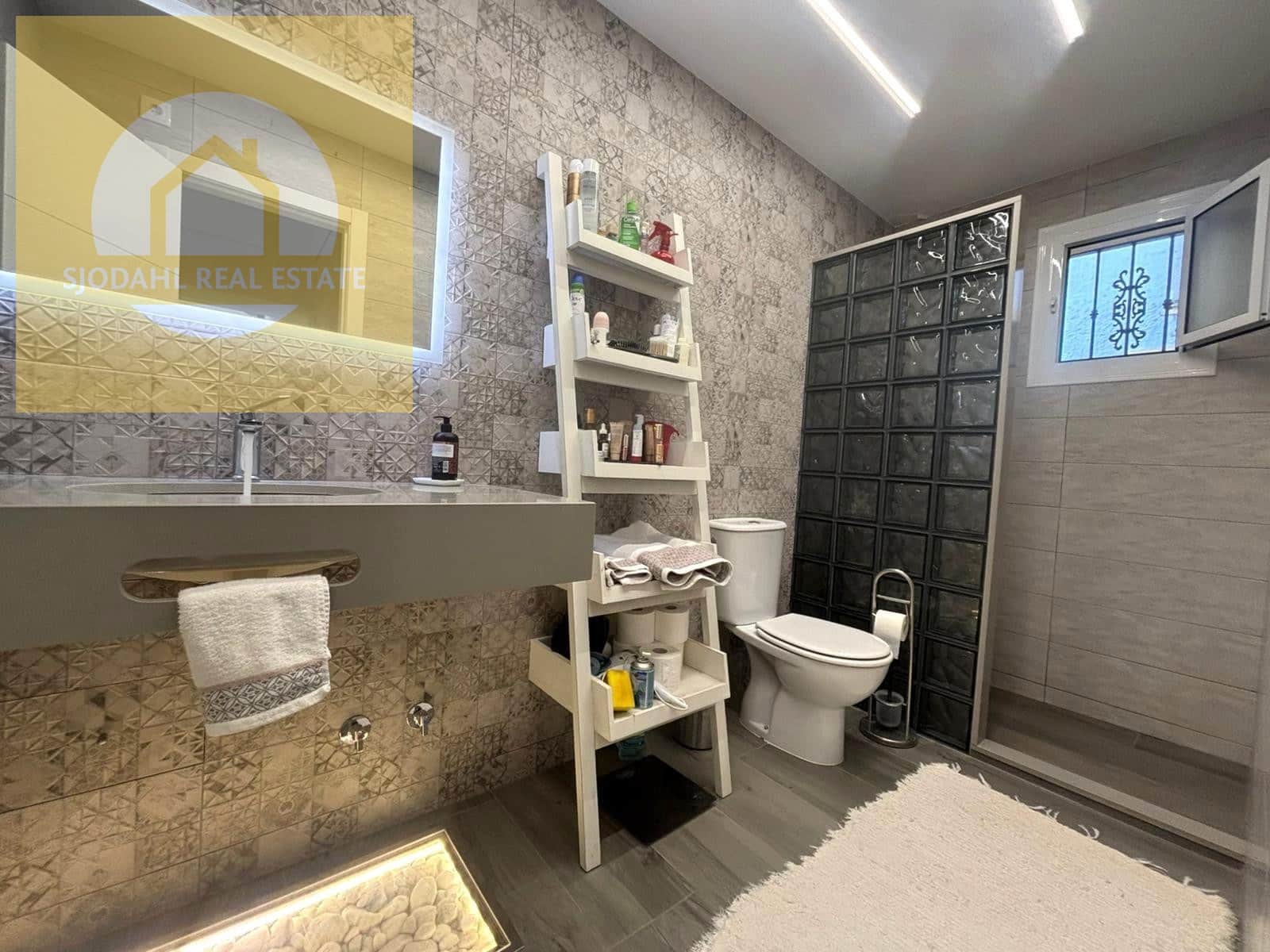 2 bedroom Townhouse for sale in Gran Alacant with pool garage - € 227,000 (Ref: 9642468)