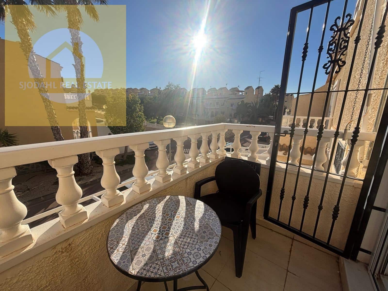 2 bedroom Townhouse for sale in Gran Alacant with pool garage - € 227,000 (Ref: 9642468)