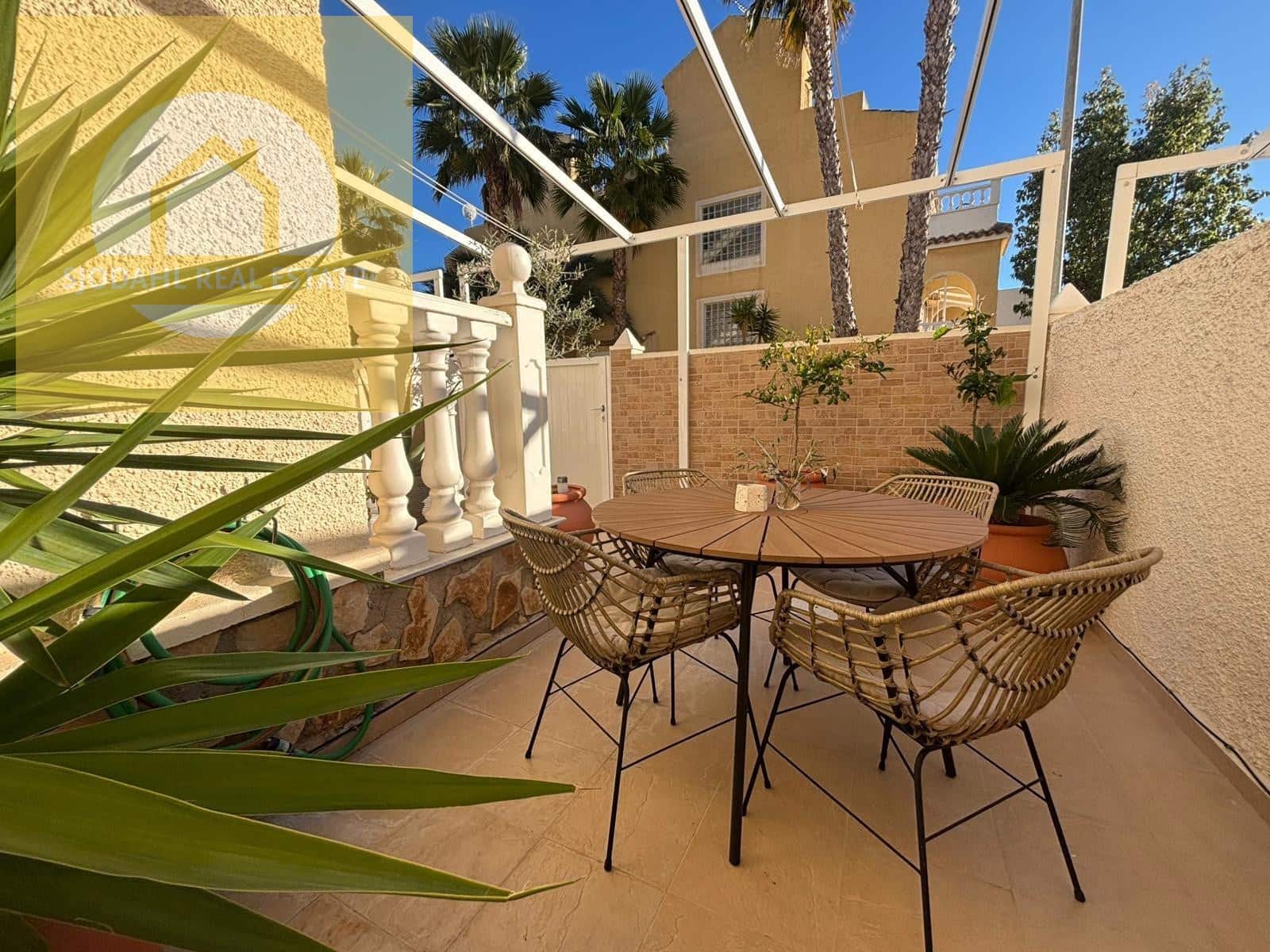 2 bedroom Townhouse for sale in Gran Alacant with pool garage - € 227,000 (Ref: 9642468)