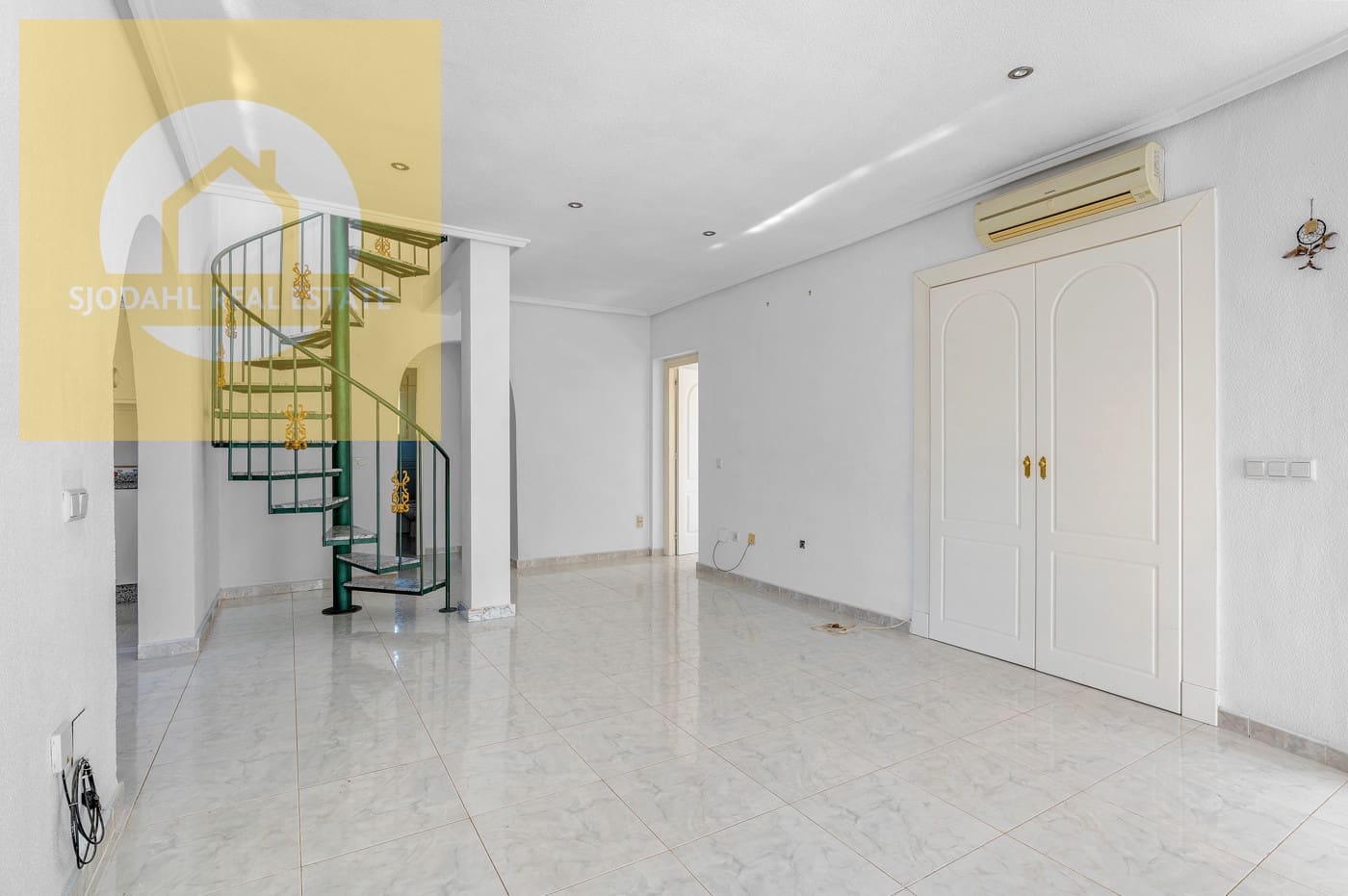 4 sovrum Villa till salu i Ciudad Quesada med pool - 375 000 € (Ref: 9642471)