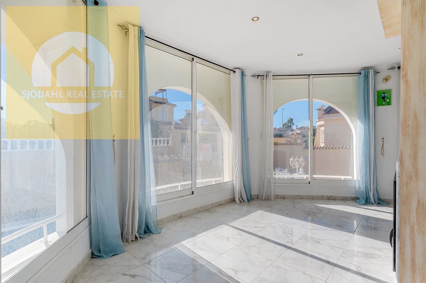 4 sovrum Villa till salu i Ciudad Quesada med pool - 375 000 € (Ref: 9642471)