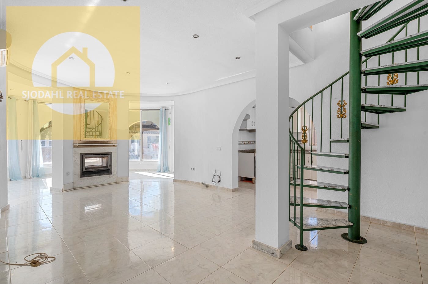 4 sovrum Villa till salu i Ciudad Quesada med pool - 375 000 € (Ref: 9642471)