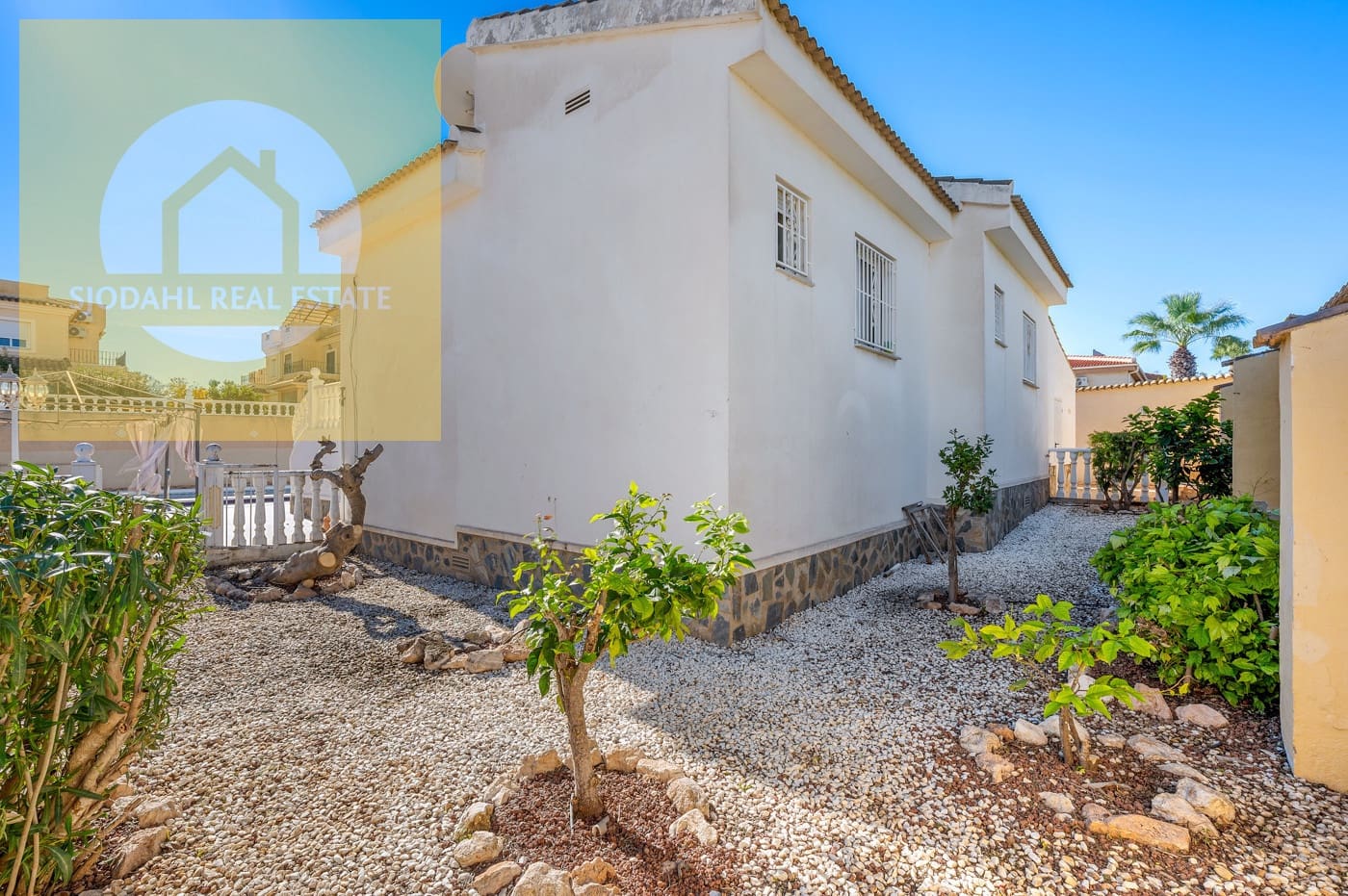 4 sovrum Villa till salu i Ciudad Quesada med pool - 375 000 € (Ref: 9642471)