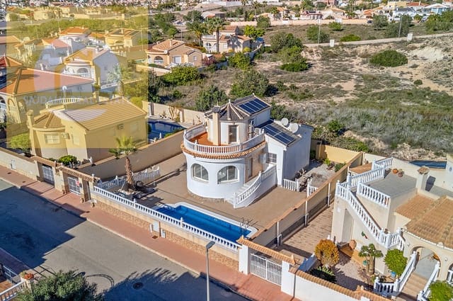 4 sovrum Villa till salu i Ciudad Quesada, Rojales med pool - 375 000 € (Ref: 9642471)