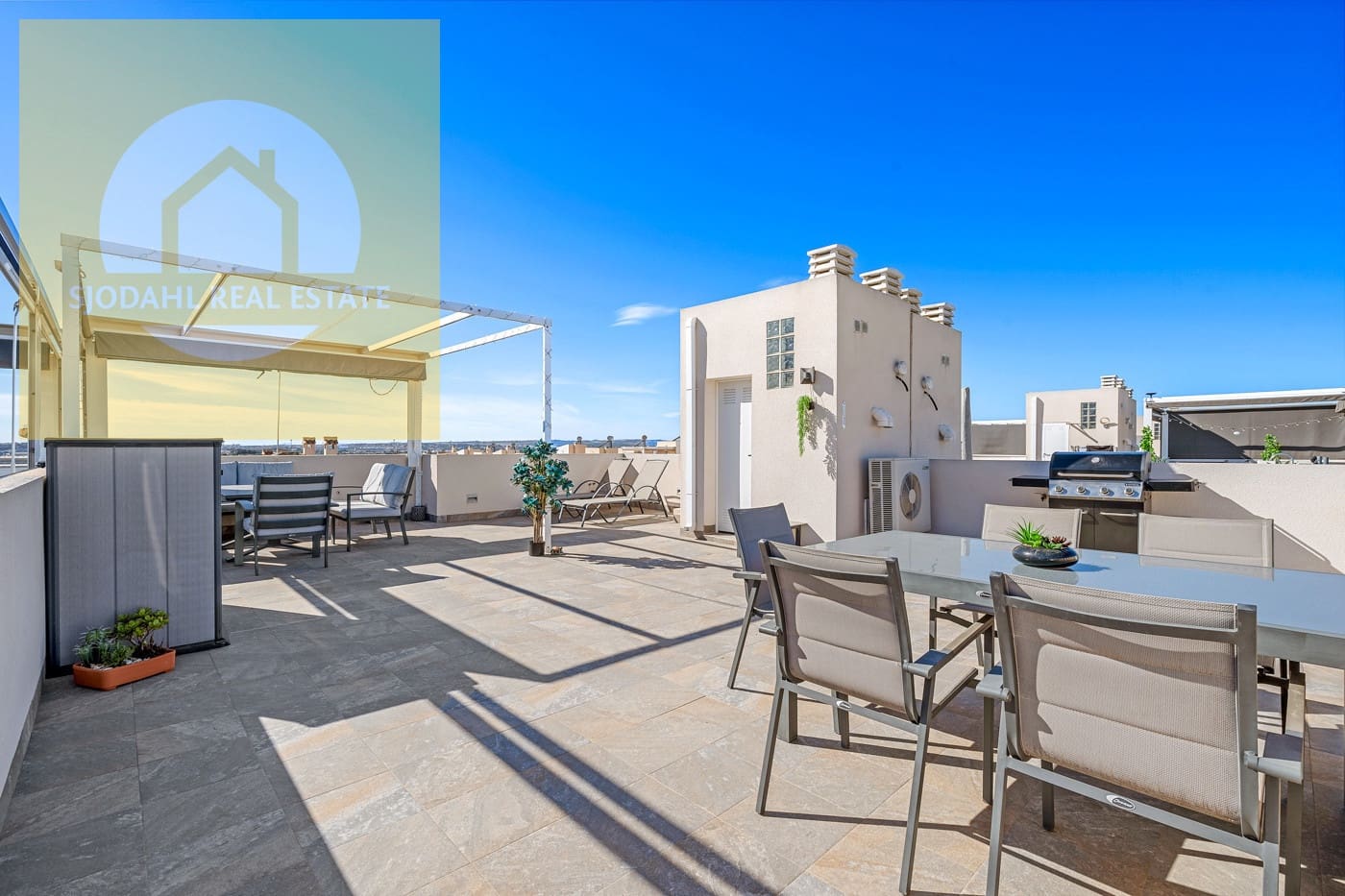 2 Zimmer Bungalow zu verkaufen in Aguas Nuevas mit Pool - 284.000 € (Ref: 9642472)