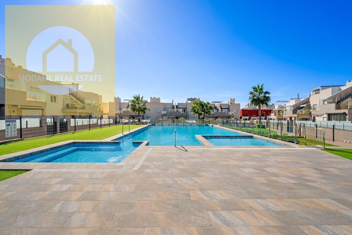 2 Zimmer Bungalow zu verkaufen in Aguas Nuevas mit Pool - 284.000 € (Ref: 9642472)