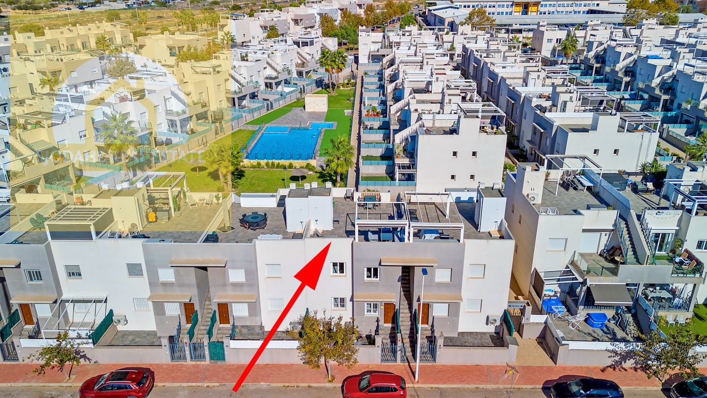 2 Zimmer Bungalow zu verkaufen in Aguas Nuevas mit Pool - 284.000 € (Ref: 9642472)