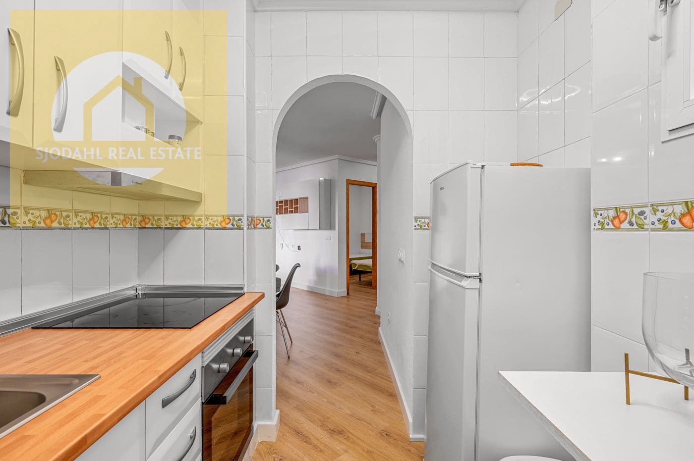 3 soveværelse Lejlighed til salg i Torrevieja med swimmingpool - € 174.000 (Ref: 9642473)