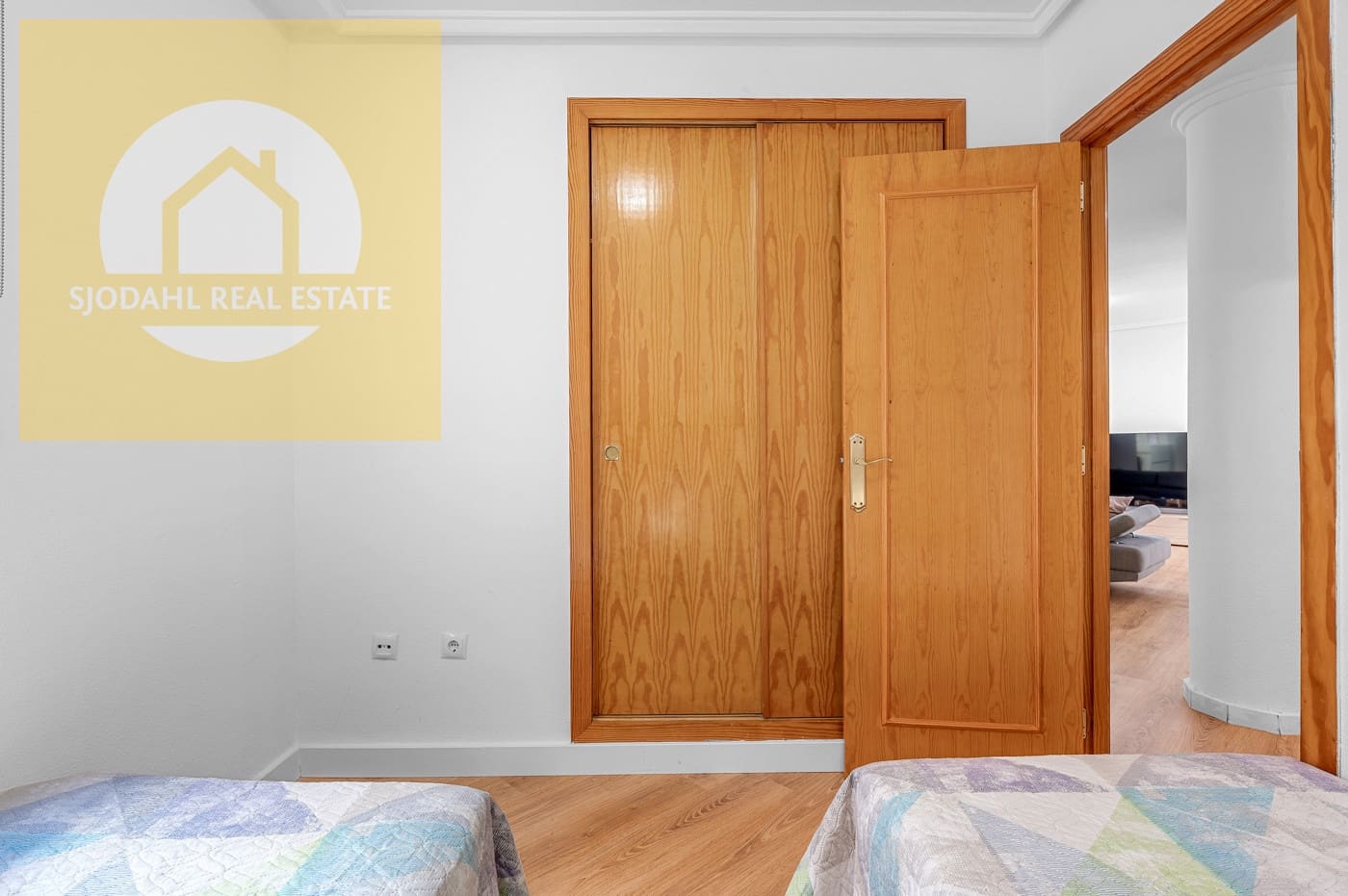 3 soveværelse Lejlighed til salg i Torrevieja med swimmingpool - € 174.000 (Ref: 9642473)