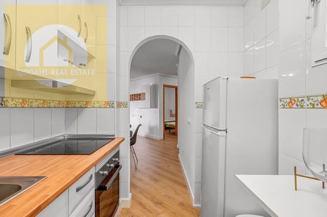 3 soveværelse Lejlighed til salg i Torrevieja med swimmingpool - € 174.000 (Ref: 9642473)