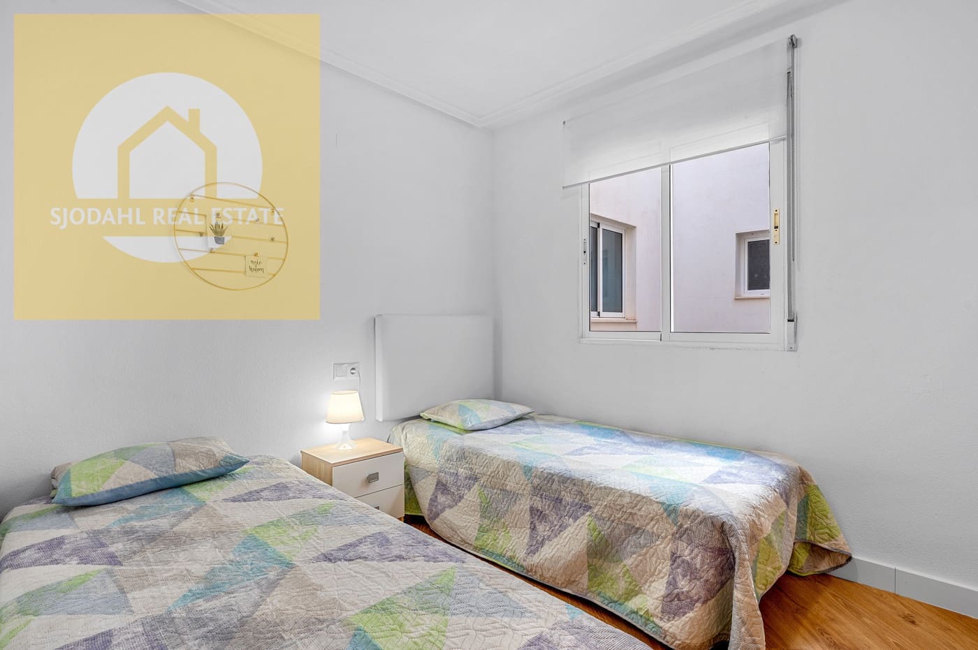 3 soveværelse Lejlighed til salg i Torrevieja med swimmingpool - € 174.000 (Ref: 9642473)